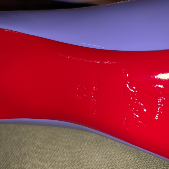 Louboutin Pigalle Follies 100 Lavender Patent 39 - Picture 6 of 8